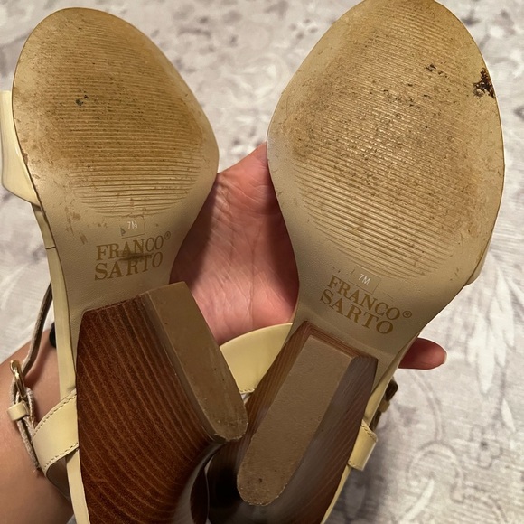 Franco Sarto Ivory/Beige Strappy Sandals Wedge Heel Size 7 - Picture 2 of 7